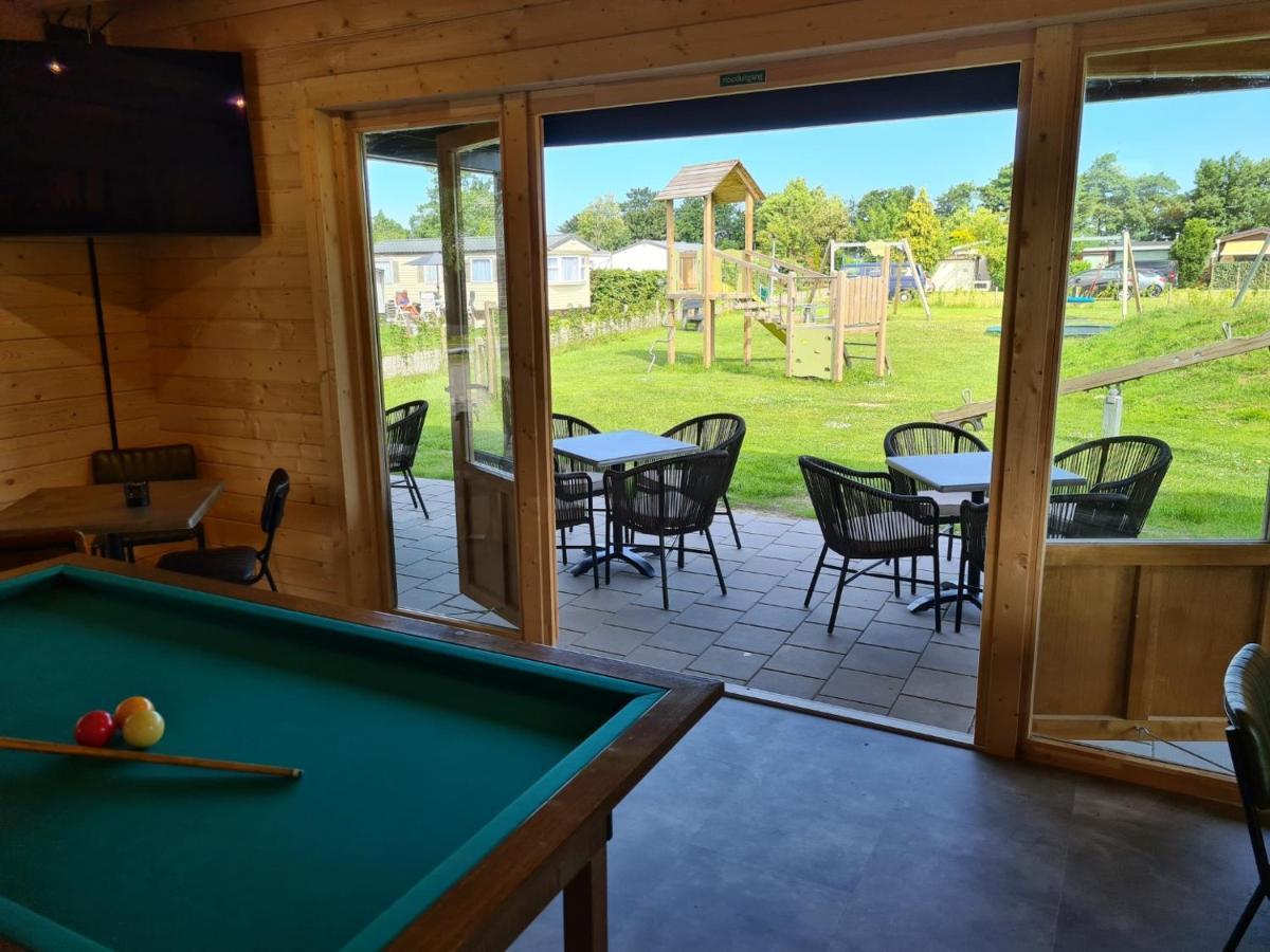Chalet 556 Op Recreatiepark De Wielen Сінт-Мартен Екстер'єр фото